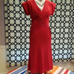 Gorgeous DVF red dress size 6 with flaw